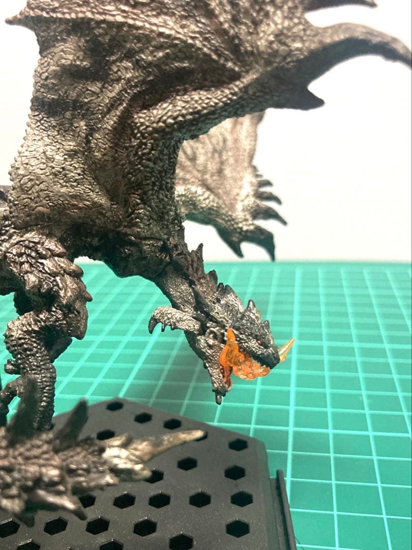 モンスターハンター 銀リオレウス 金リオレイア（怒りver）2体セット