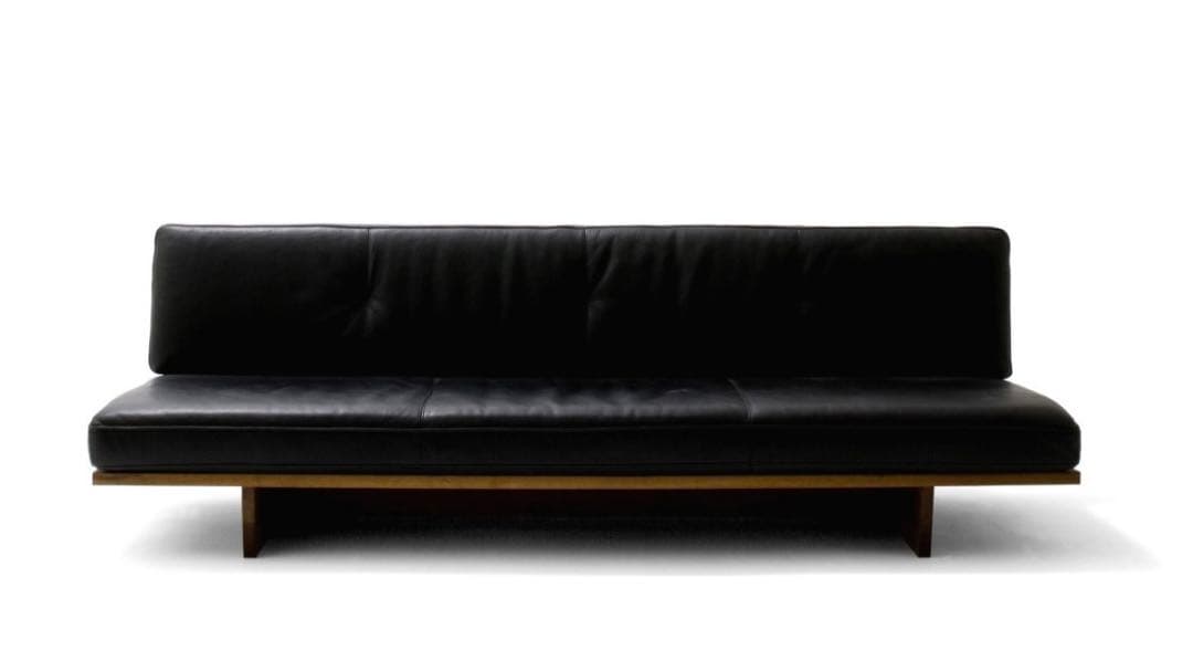 A*y様 マスターウォール　モアレス ソファ