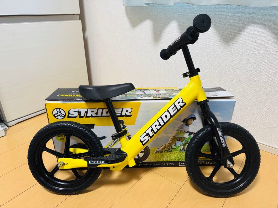 《状態良好・箱あり・美品》STRIDER SPORTS 新型 イエロー