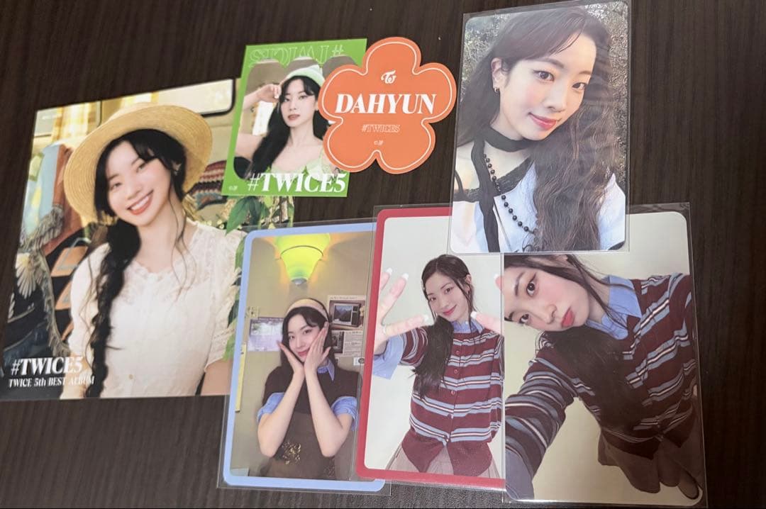 TWICE ダヒョン トレカ シール まとめ売り③ - メルカリ