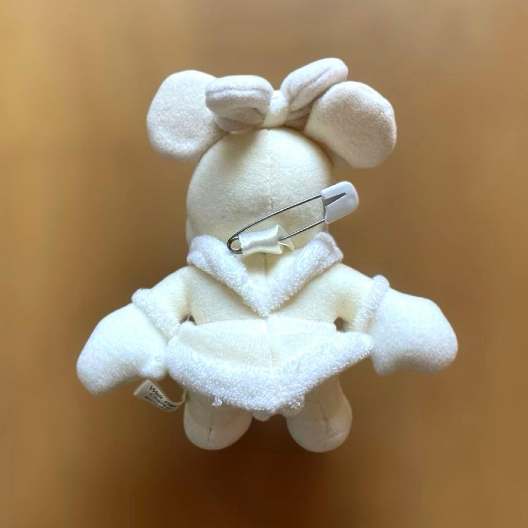 ディズニー ぬいぐるみバッジ ホワイトクリスマス4体セット - メルカリ