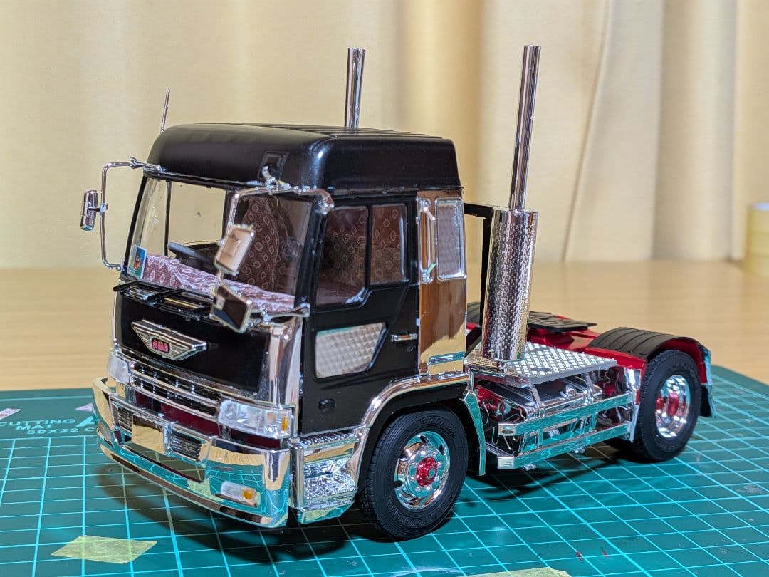 アオシマデコトラプラモデル プロフィアトレーラーヘッド海コン ヘビー