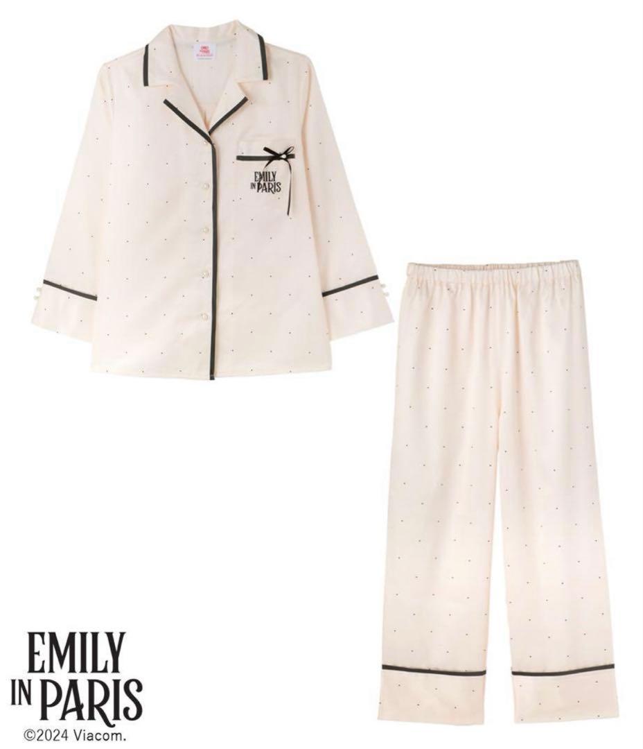 ピーチジョン　ドット肌側起毛サテンシャツパジャマ　EMILY IN PARIS