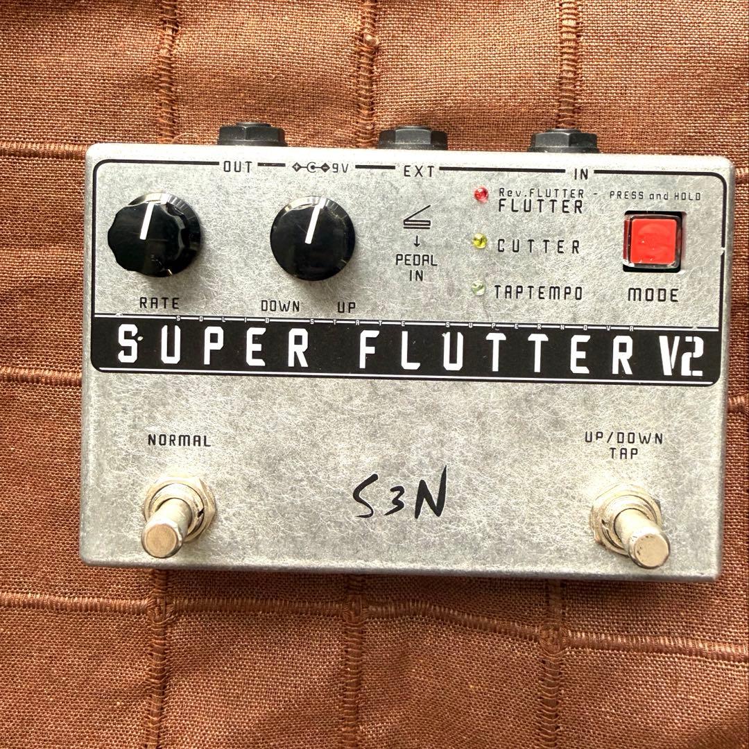 SUPER FLUTTER V2 ギターエフェクター