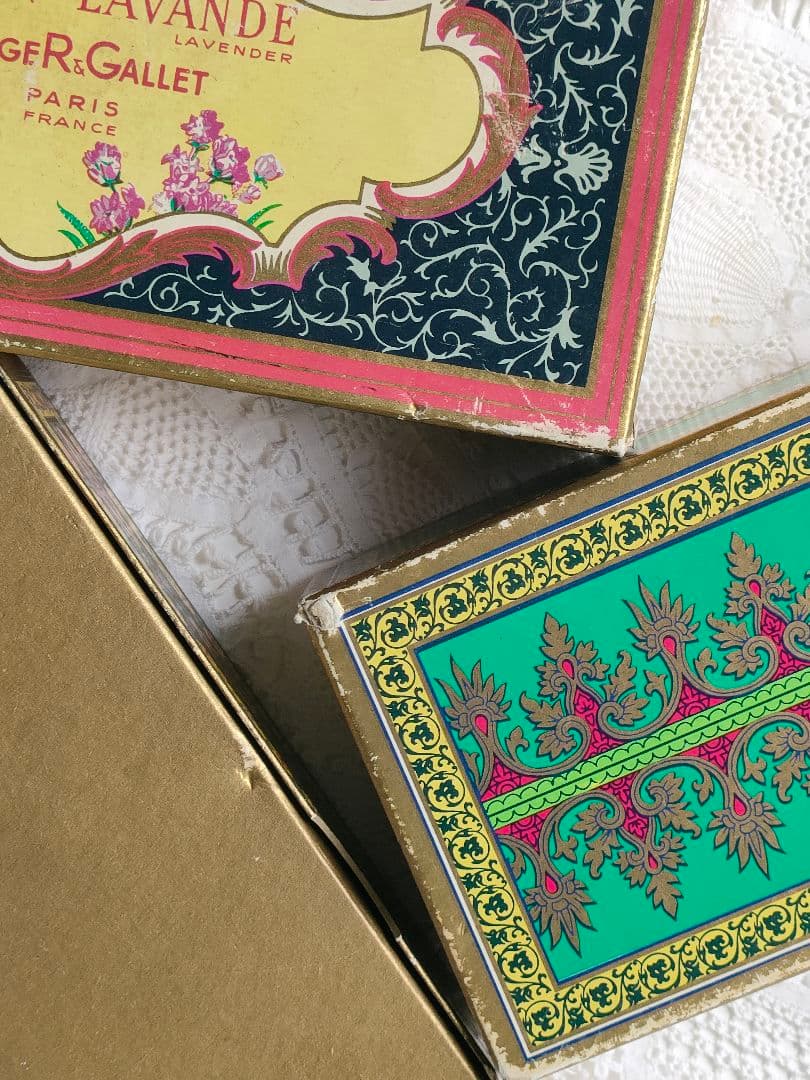 フランスアンティーク ロジェ ガレ サボンボックス - メルカリ