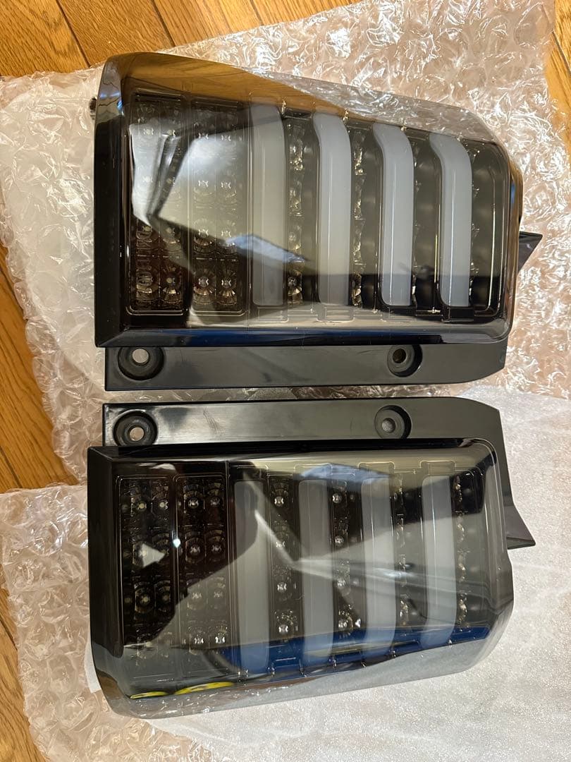 ムーブ　コンテ　LEDテールランプ スモーク