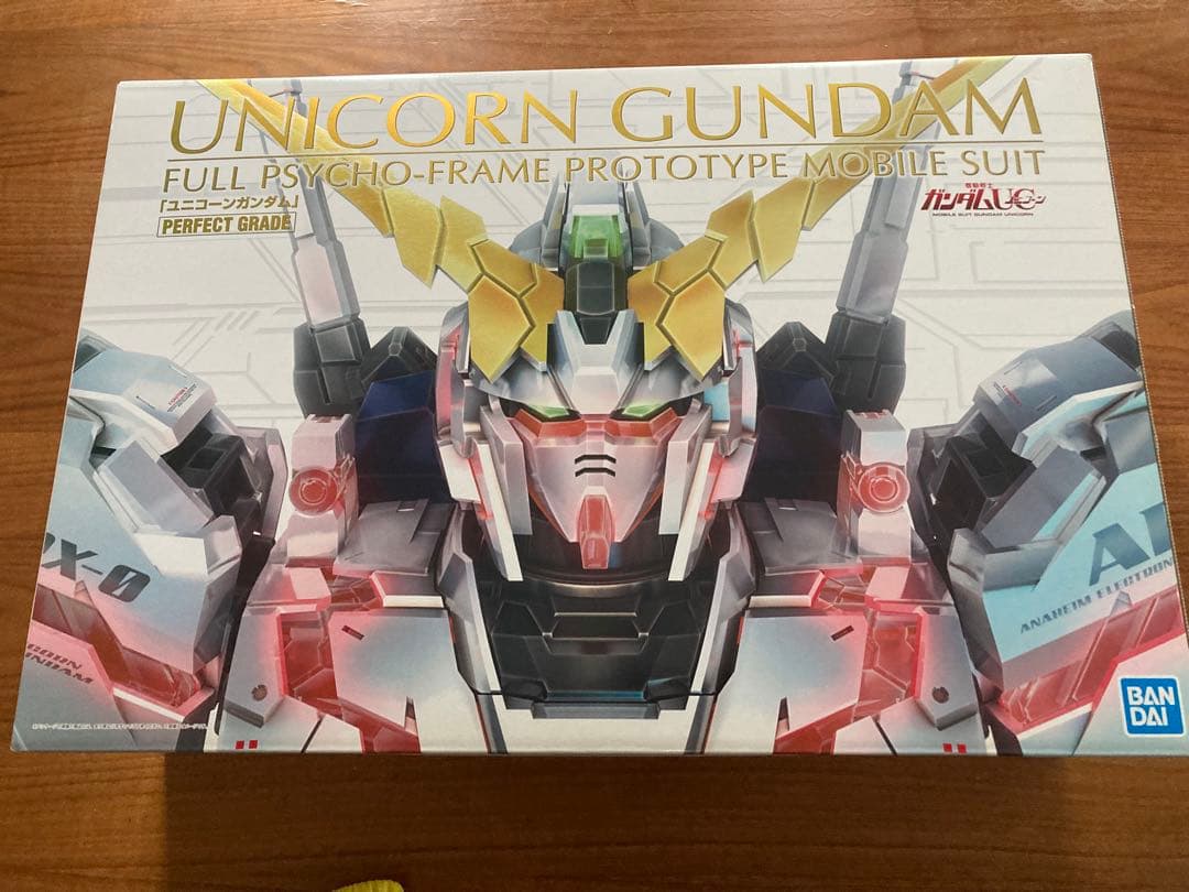 PGユニコーンガンダム PG ユニコーンガンダム3号機 フェネクス（ナラティブVer．）」「PG