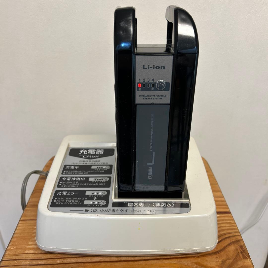 【未使用】YAMAHAリチウムイオンバッテリー X83-8212A-23/充電器