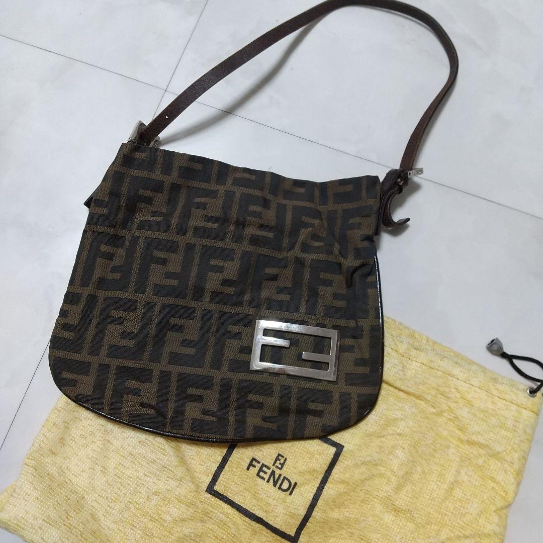 訳あり　フェンディ　ミニバッグ　ズッカ フェンディ ズッカ柄 マンマバゲット ショルダーバッグ キャンバス