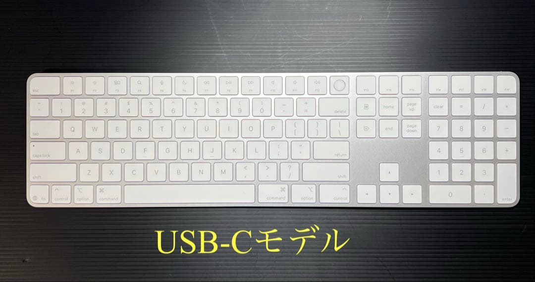 Apple  Magic Keyboard（2025年モデル・最新）