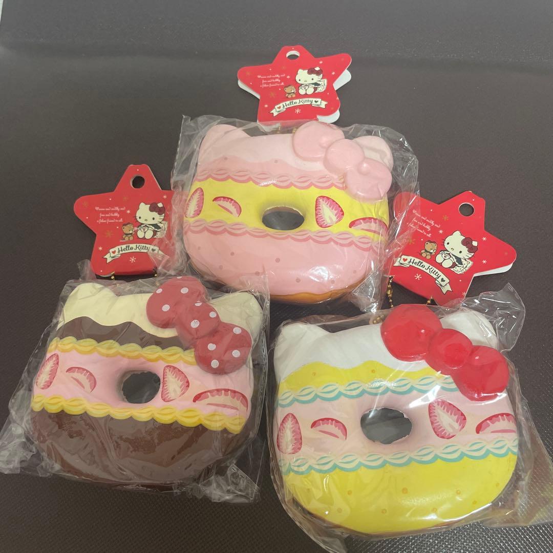 レア　ハローキティ ケーキドーナツスクイーズ3個セット