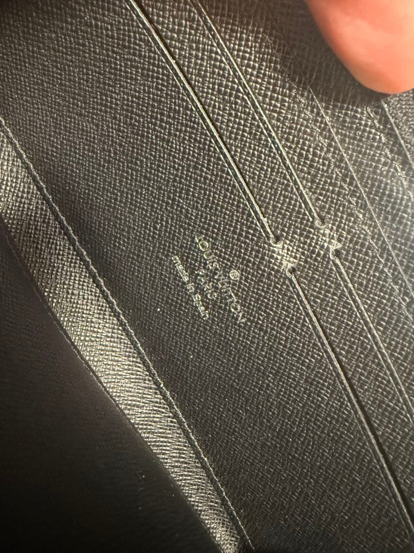 ルイヴィトン エピ長財布