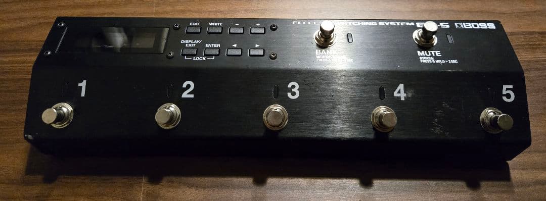 【生産終了】BOSS ES-5 プログラマブル スイッチャー