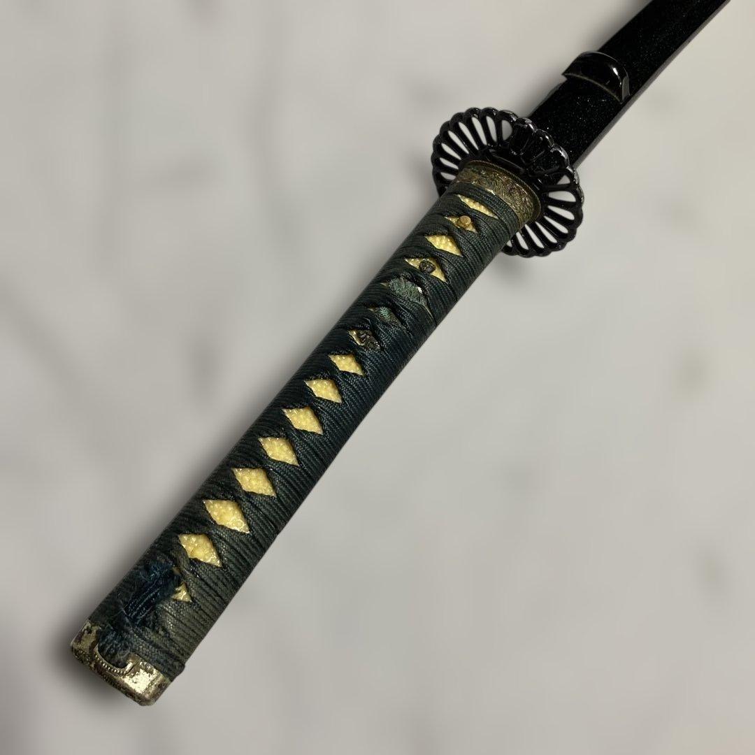 上級模造刀(下緒無し) 濃緑柄 菊花透し丸鍔 濃緑呂鞘