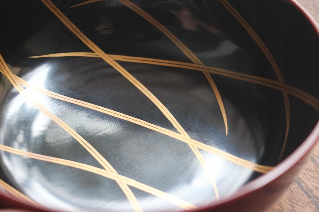 デッドストック！極上紅溜に優美な桐花蒔絵の映えるお椀2点（検輪島塗