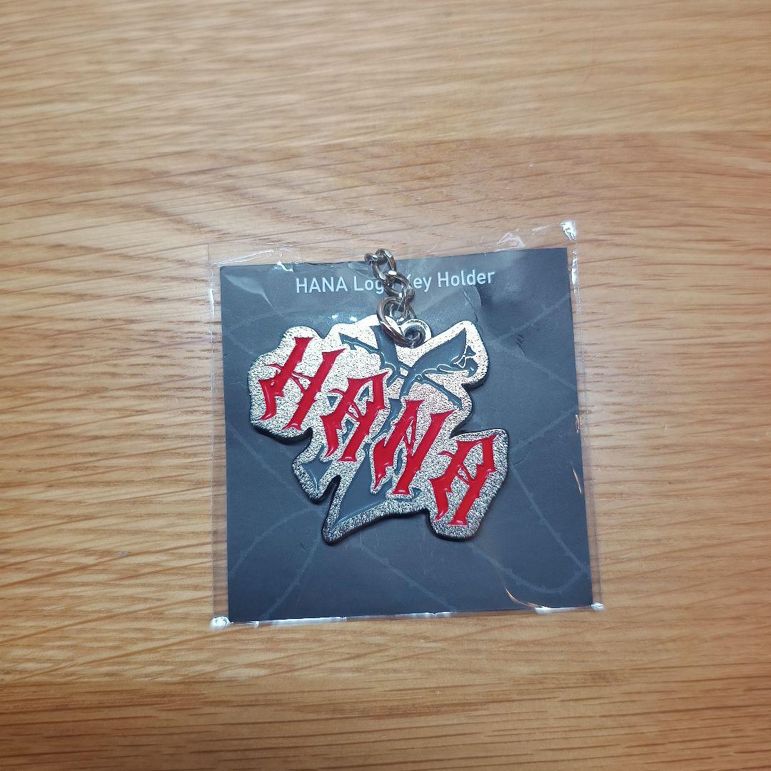 HANA ロゴキーホルダー - メルカリ