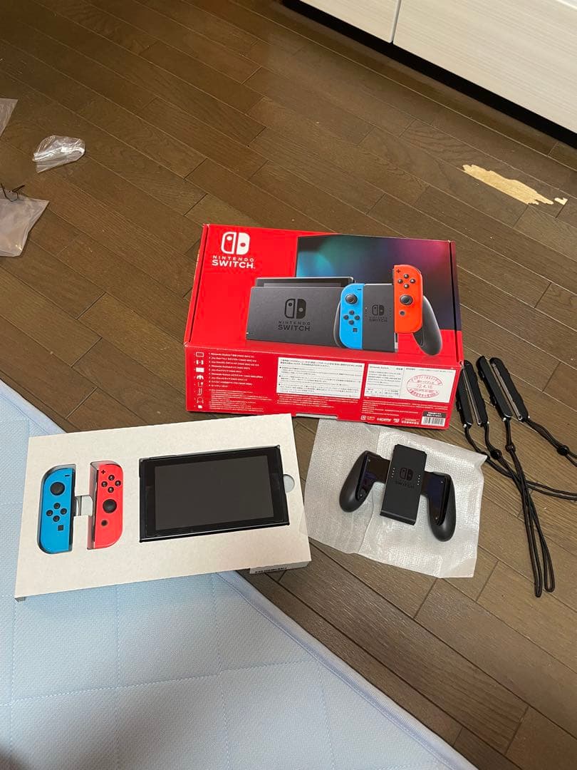 Nintendo Switch スイッチ 本体 ネオンブルー&ネオンレッド付 Nintendo Switch 本体【Joy-Con(L) ネオンブルー/(R) ネオンレッド