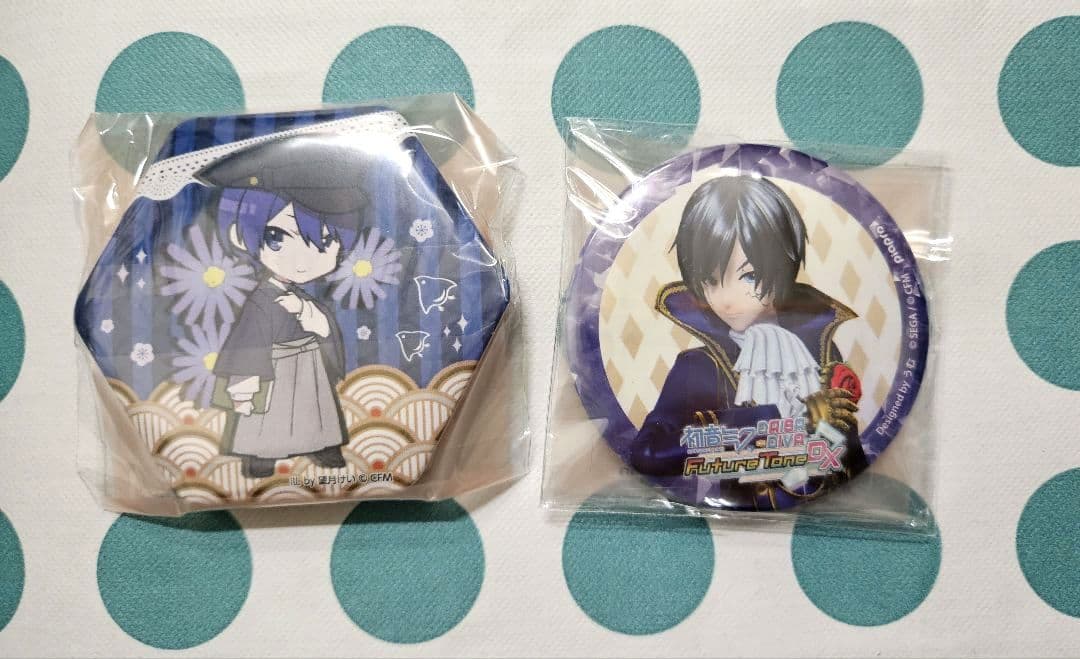 2点 DIVA カイト 缶バッジ 初音ミク 東京駅 六角 缶バッジ KAITO