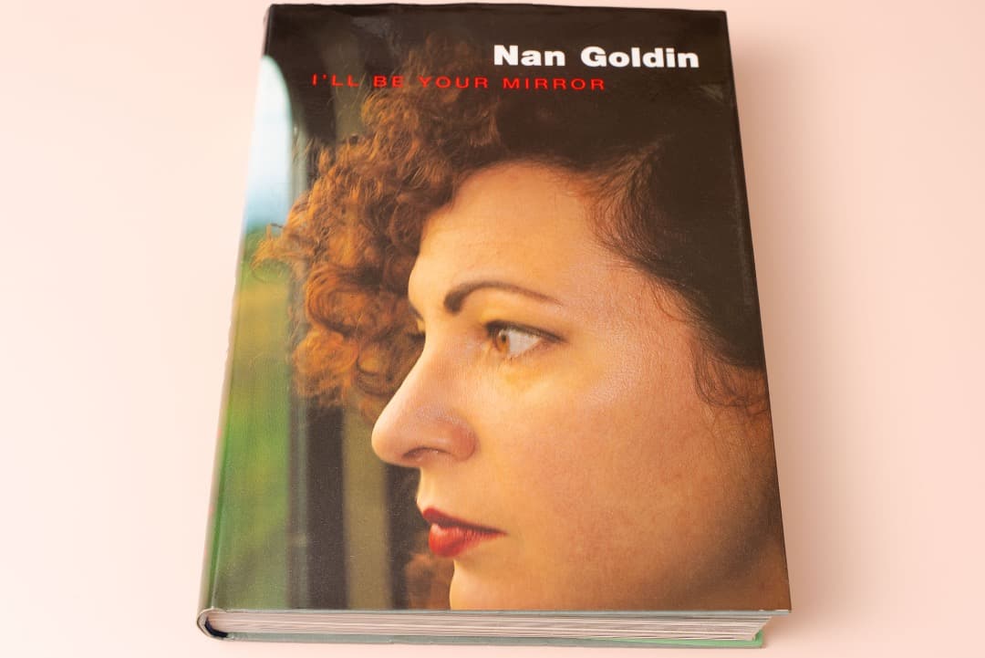Nan Goldin　『 I’ll Be Your Mirror』 Amazon | I'll Be Your Mirror | Goldin, Nan, Armstrong, David