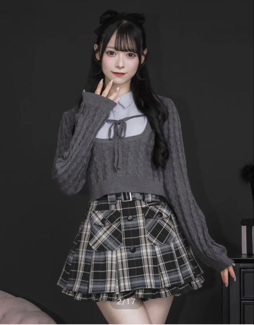 pium レイヤードケーブル長袖ニット　チャコール