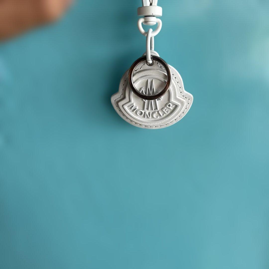 モンクレール MONCLER キーホルダー ホワイト