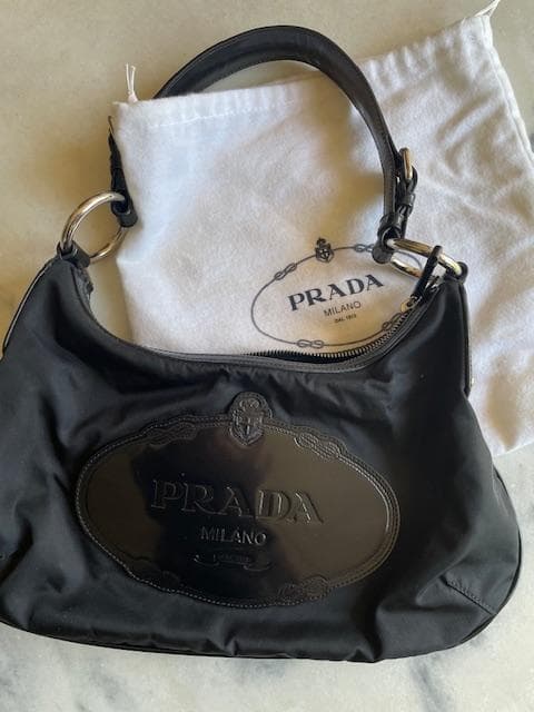 プラダ　PRADAナイロン　ハンドバッグ　美品