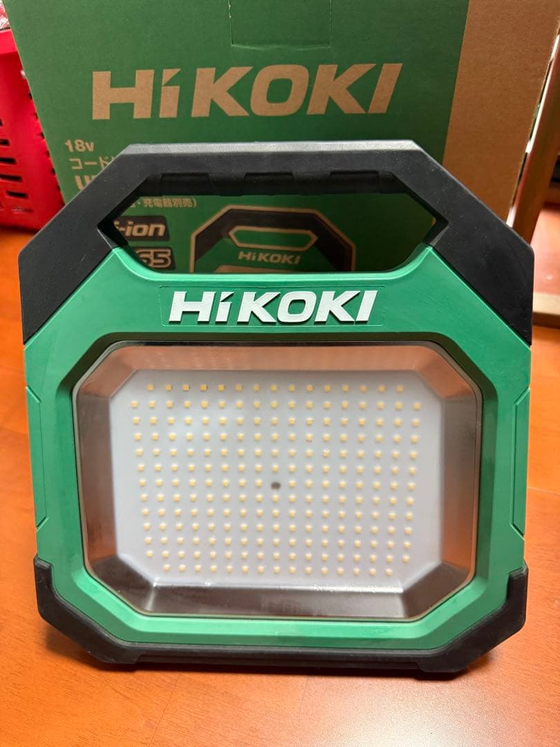 【美品】HiKOKI コードレスワークライト UB18DD (NN)