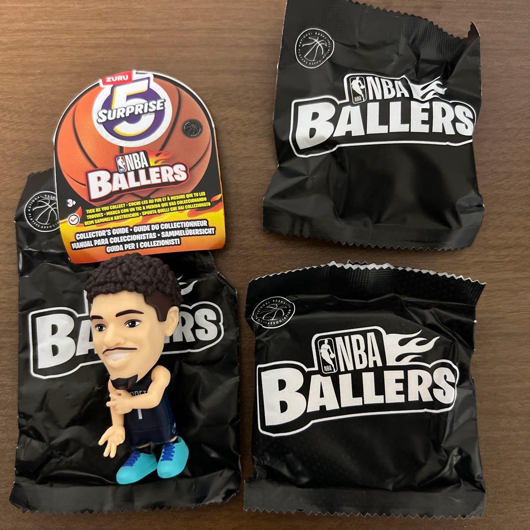 NBA Ballers サプライズフィギュア スペシャルの4点セット