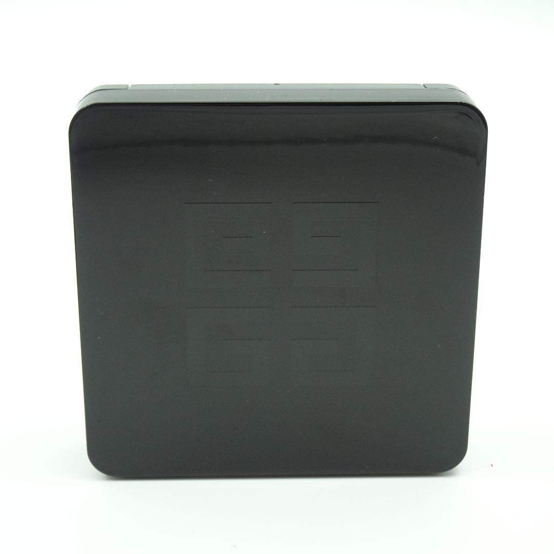 ジバンシイ　ソワン　ノワール　UV　コンパクト