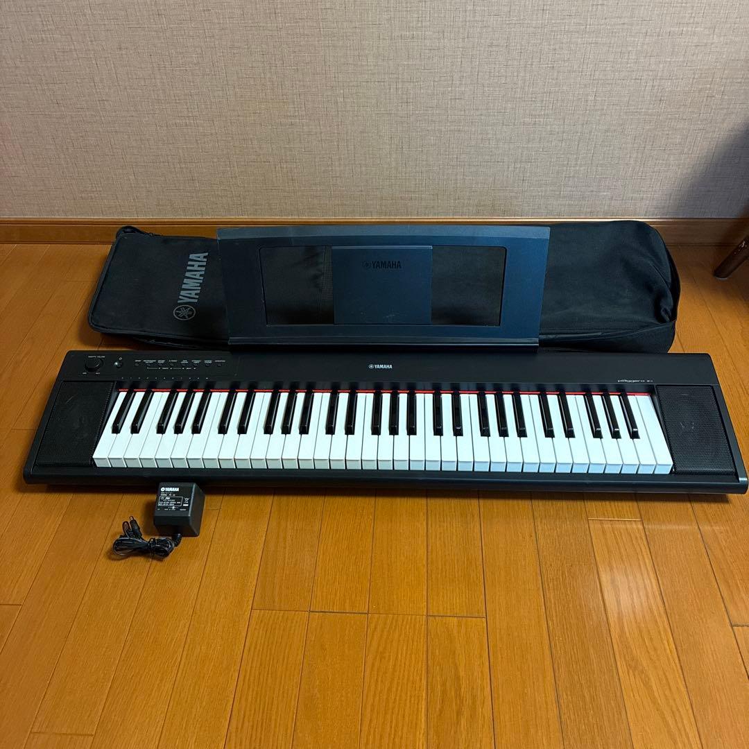 Yamaha NP-11B 61鍵 電子ピアノ ACアダプター付き ヤマハ YAMAHA 電子キーボード ブラック ［61鍵盤］ NP-15B の通販
