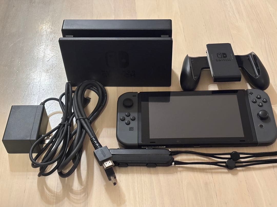 Nintendo Switch グレー 本体　美品