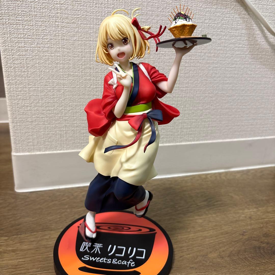リコリスリコイル　フィギュア カフェスタイル　千束