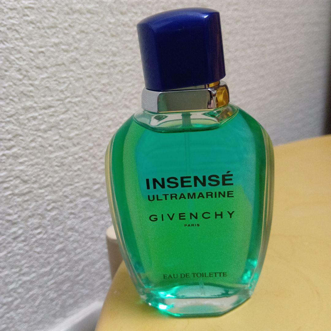 Givenchy Insensé Ultramarine 香水