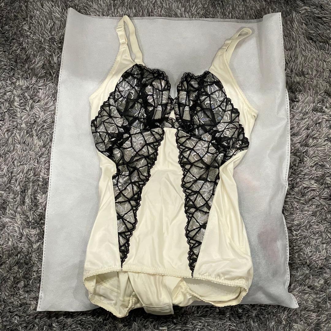 限定】MARUKO カーヴィシャス カレス フルカップボディスーツ C75L