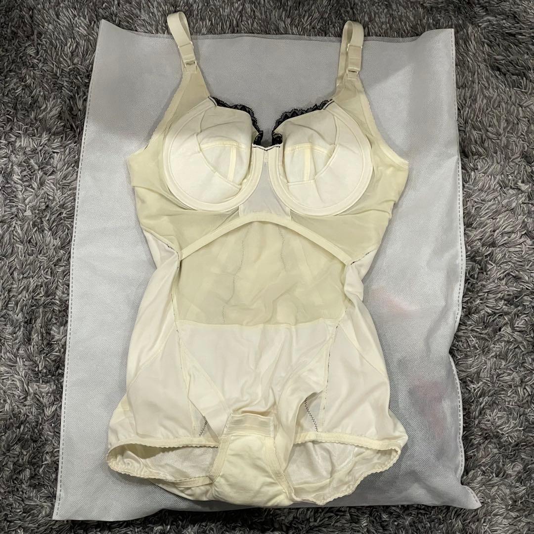 限定】MARUKO カーヴィシャス カレス フルカップボディスーツ C75L