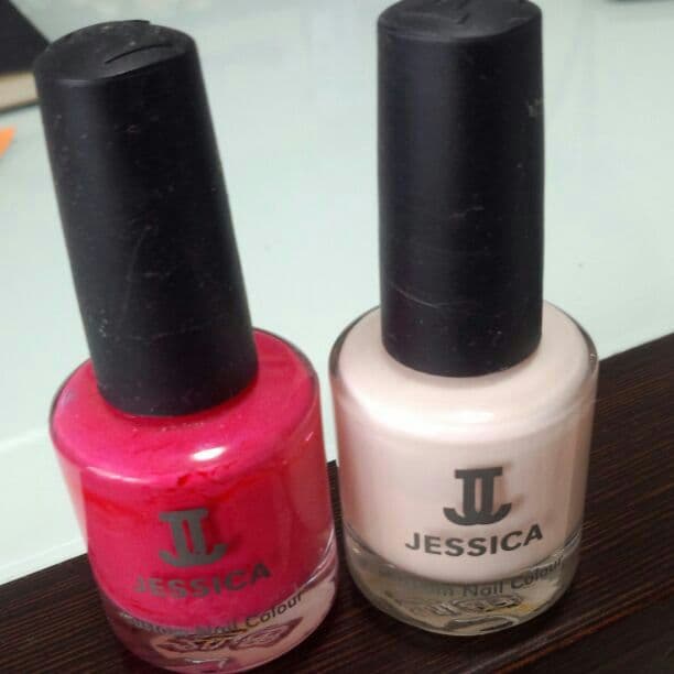 マニュキュア ピンク