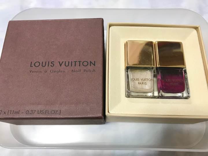 LOUIS VUITTON ネイルセット