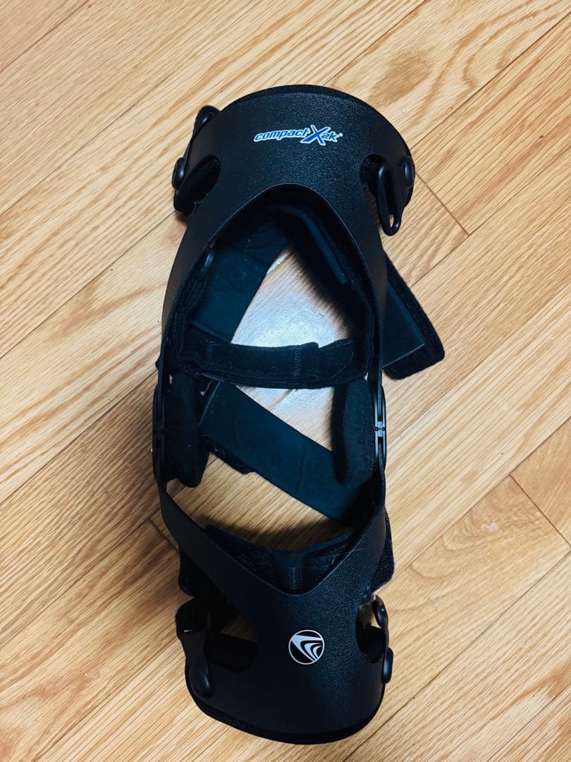 M*Ⅱ様 BREG X2K 膝靱帯サポーター 装具 Mサイズ 左膝用