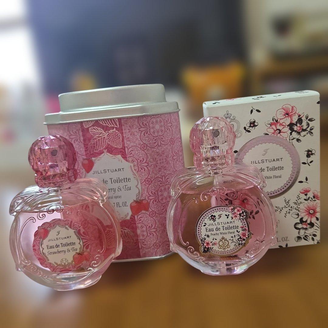 ジルスチュアート　ストロベリー&ティー、ピーチーホワイトフローラル　各50ml