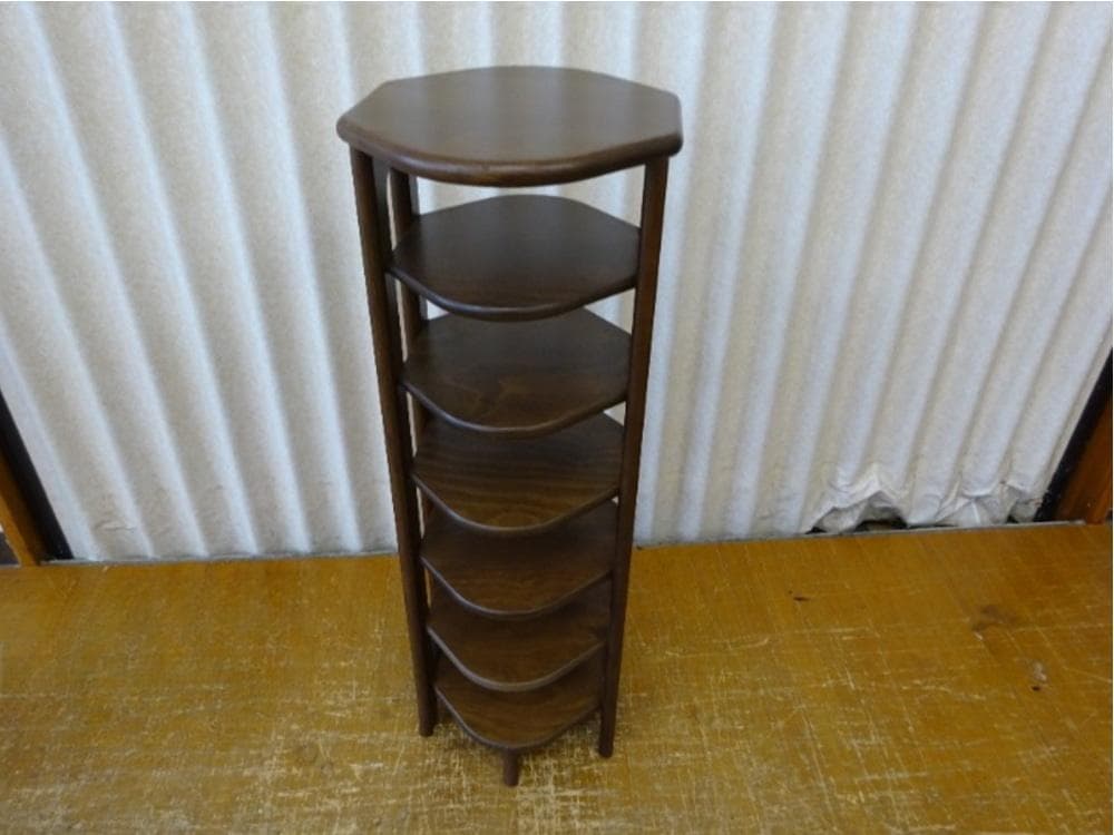 カリモク　スリッパラック　6段　玄関　リビング　収納　花台　置台　美品 カリモク karimoku スリッパラック 木製 6段 美品 スリット 天然木