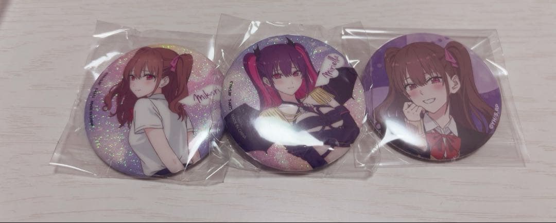 2.5次元の誘惑缶バッジ 橘美花莉 ミリエラ - メルカリ