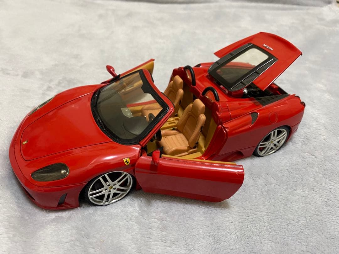 ミニカー HOTWHEELS Ferrari F430 Spider 1/18