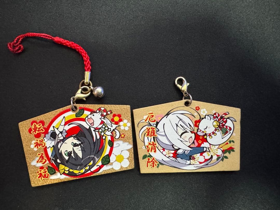 ウ*イ様 ゆずソフト　千恋万花　 常陸茉子　朝武芳乃　木製　　絵馬ストラップ