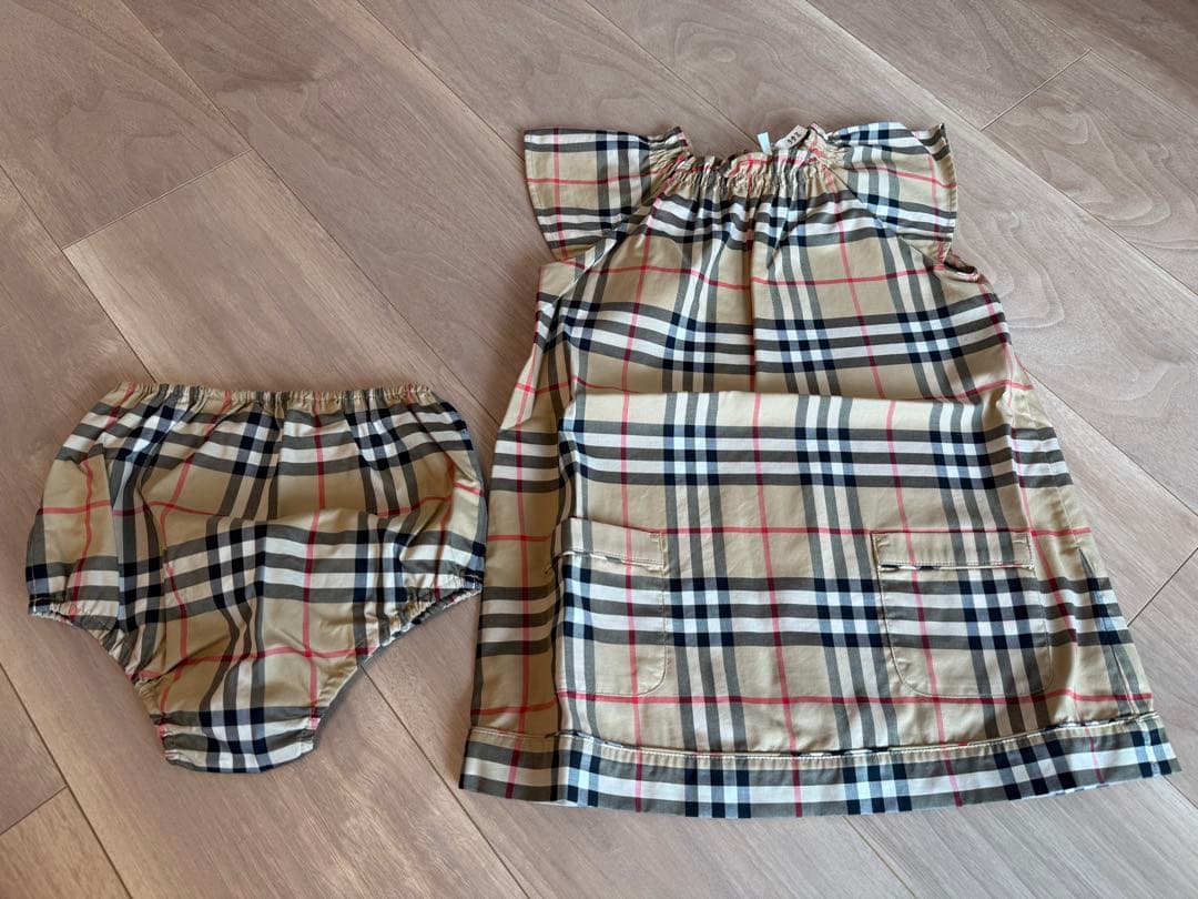 バーバリー　ワンピース　18M