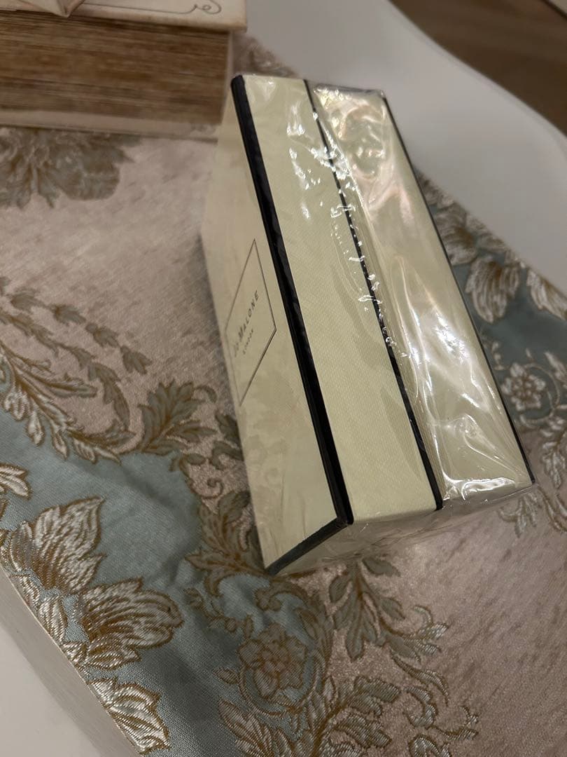 AWAZON-香水（未開封） 希少 廃盤 ハニーサックル&ジャスミン ジョー