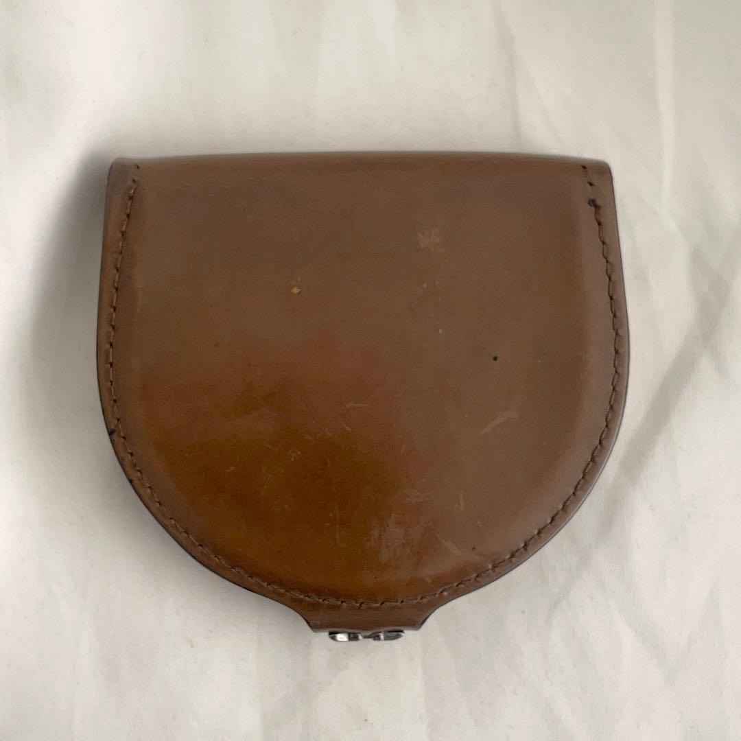 馬蹄のようなデザインがイイ‼️ サルヴァトーレ フェラガモ コイン