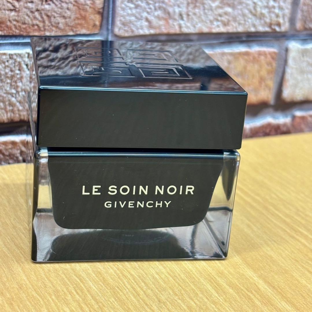 ☆GIVENCHY ソワンノワール クレーム　50ml