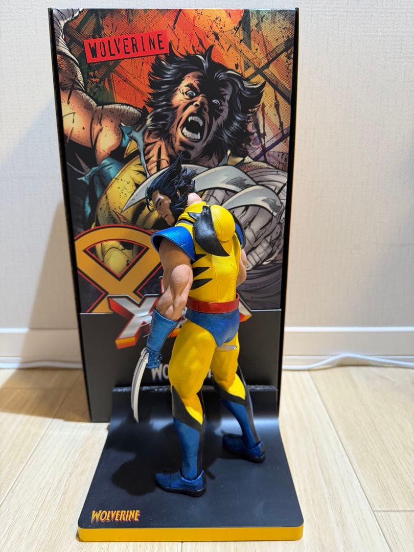 炎スタジオ ウルヴァリン　フィギュア　ホットトイズ　エックスメン
