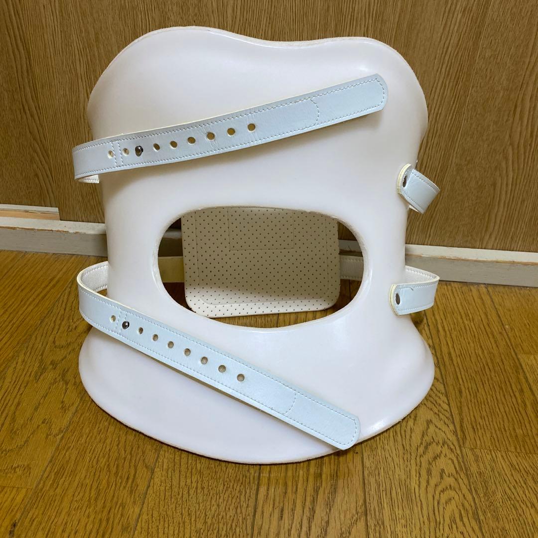 【送料込み】 治療用装具　コルセット　【美品】