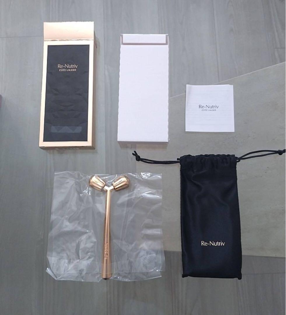新品未使用　ESTEE LAUDER リニュートリィブ　フェイシャルローラー